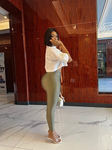 Leggings color caqui