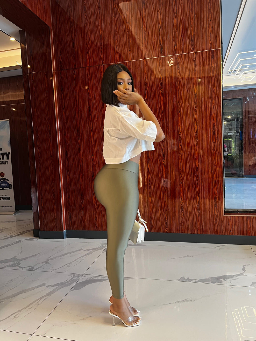 Leggings color caqui